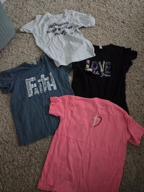 Kids Pink Cross Graphic Tee - Unbranded